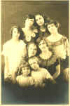 9sisters.JPG (67612 bytes)